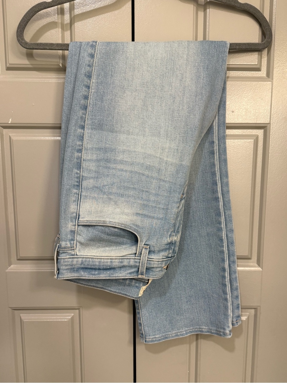 L'AGENCE Straight Leg Jeans Size 29